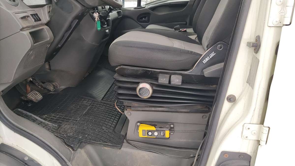 Iveco Daily, 2.3 l., cargo van 15