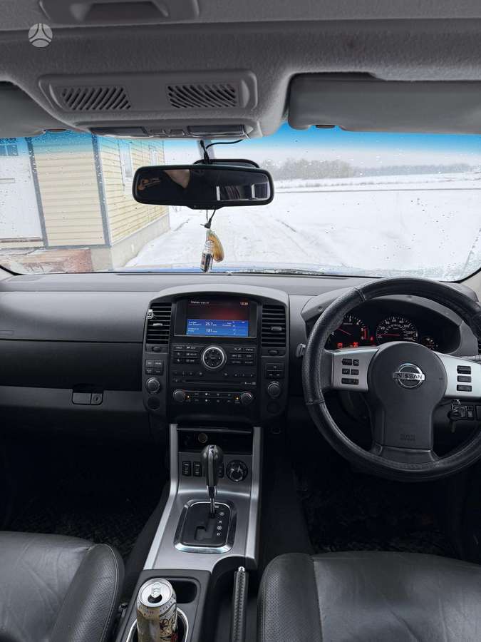 Nissan Navara, 3.0 l., pick-up 5