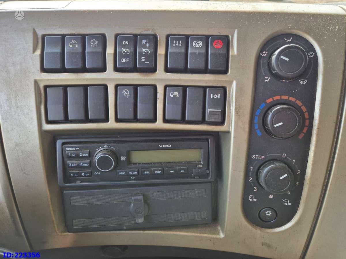Renault Premium 440 6x2 Manual, single sleeper