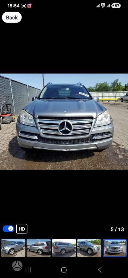 Mercedes-Benz GL550