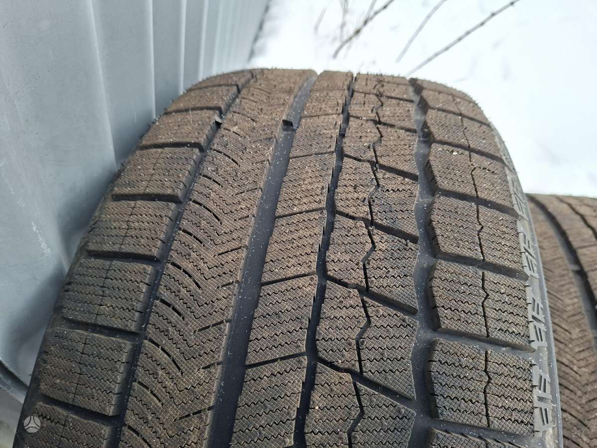 Nankang, winter 275/35 R21