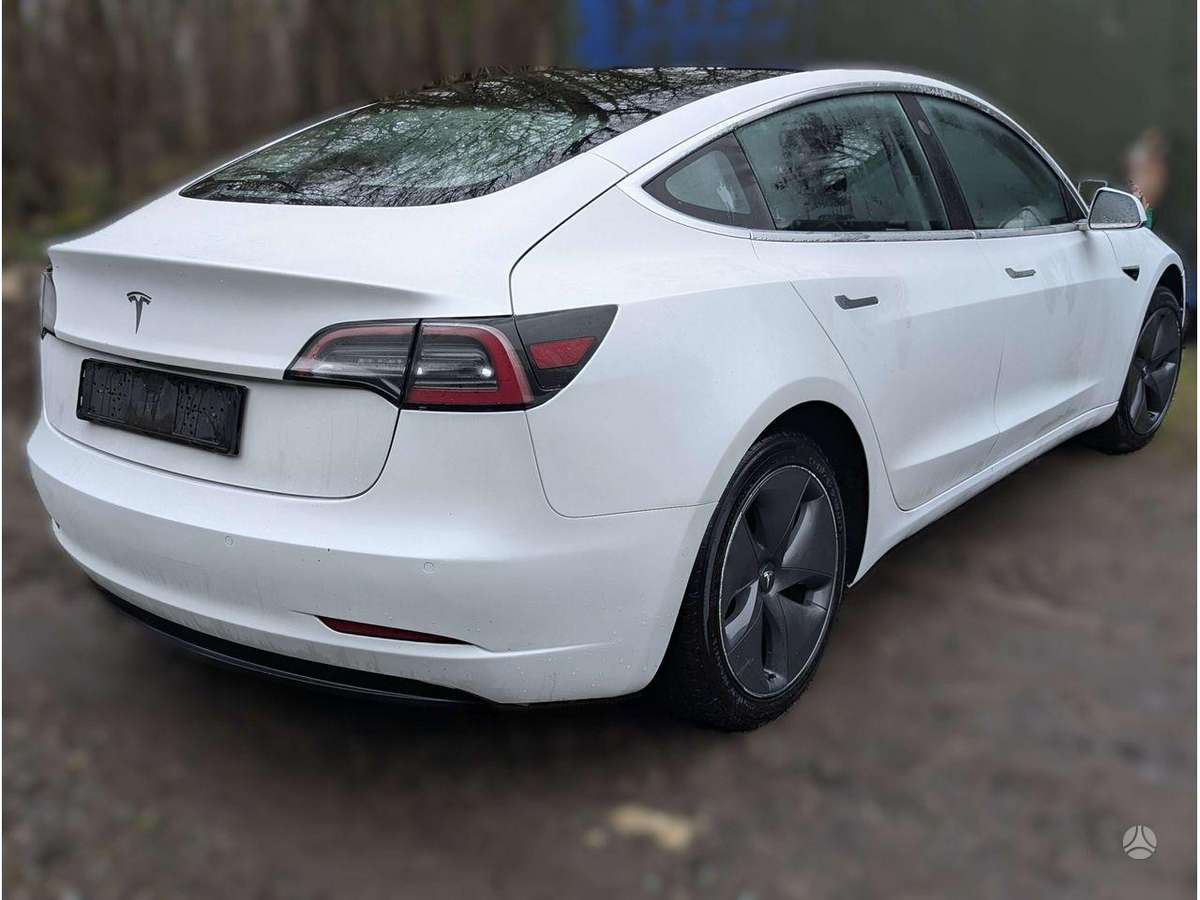 Tesla Model 3 engine