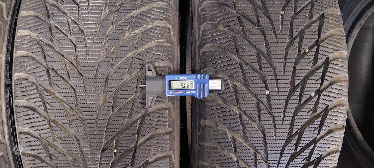 Nokian, winter 225/45 R19