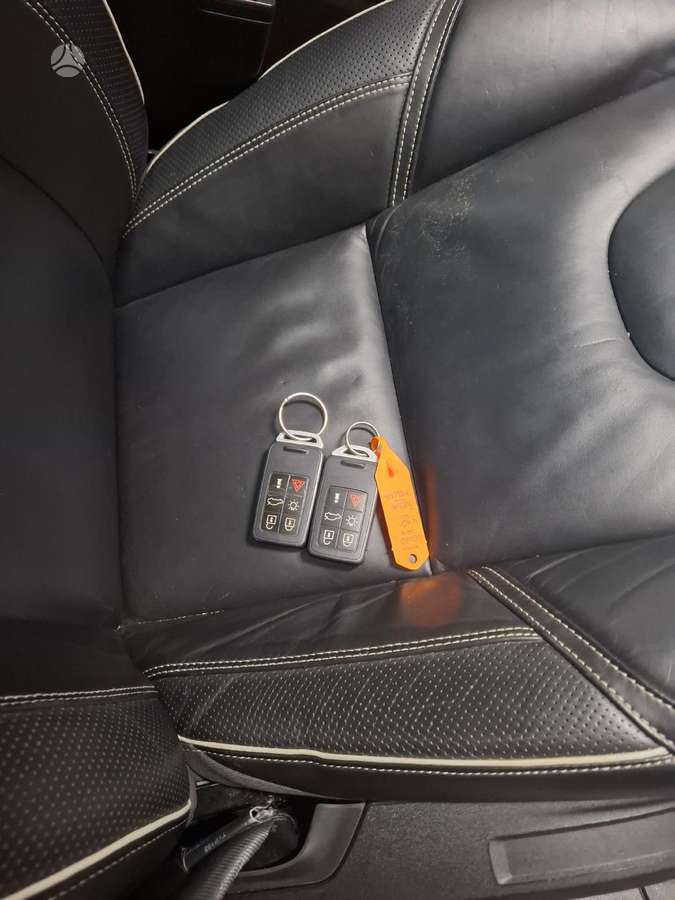 Volvo V40, 2.0 l., Хэтчбек