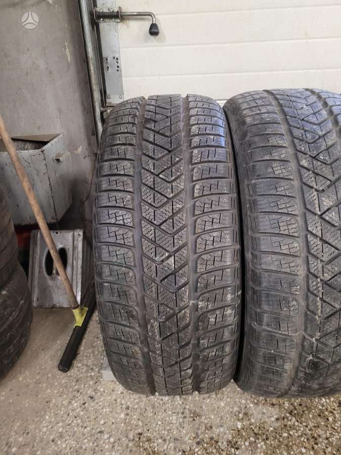 Pirelli Sottozero3, winter 245/45 R19