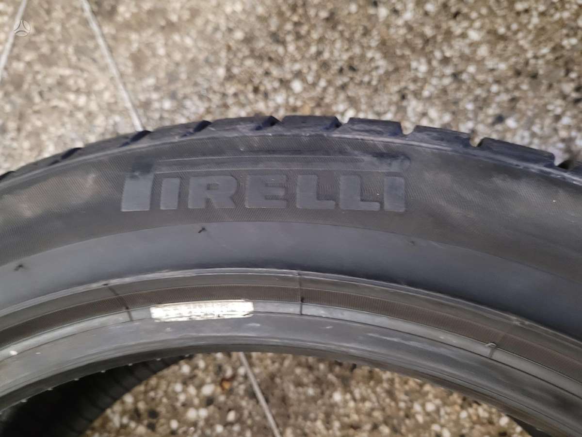 Pirelli Sottozero3, winter 245/45 R19