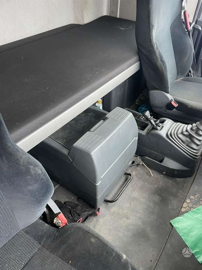 MAN TGX, double sleeper