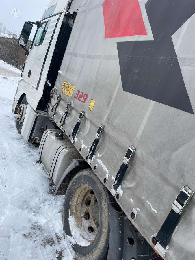 MAN TGX, double sleeper