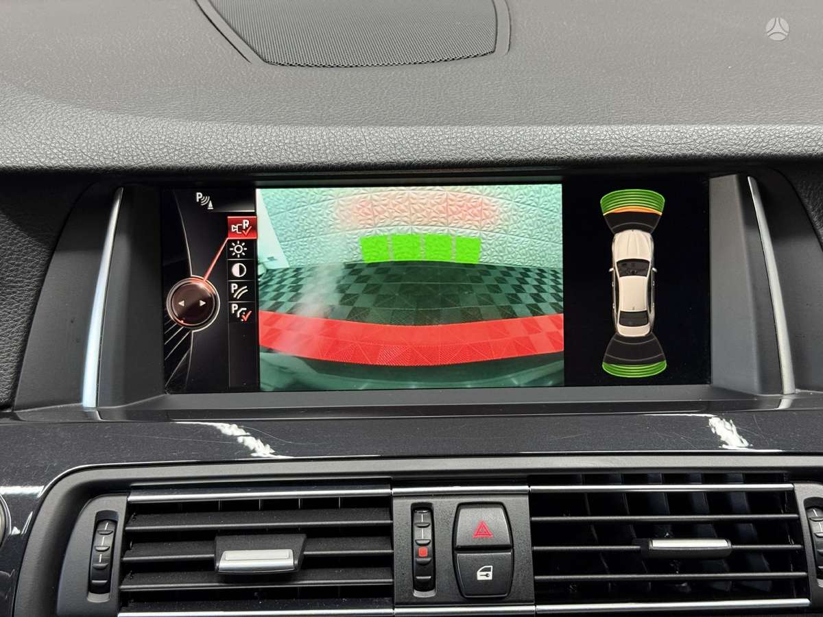 BMW 525, 2.0 l., Седан