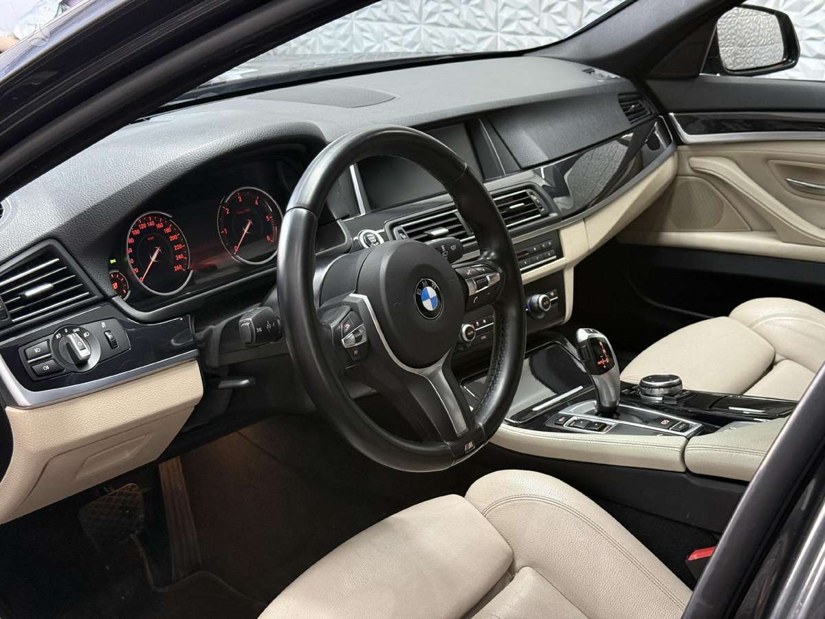 BMW 525, 2.0 l., Седан