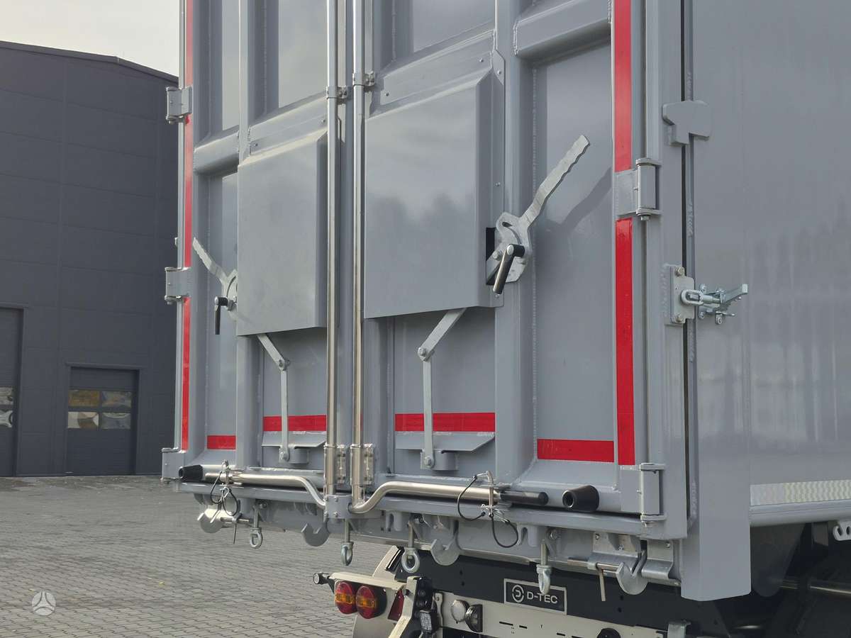 D-TEC Alu, savivartės