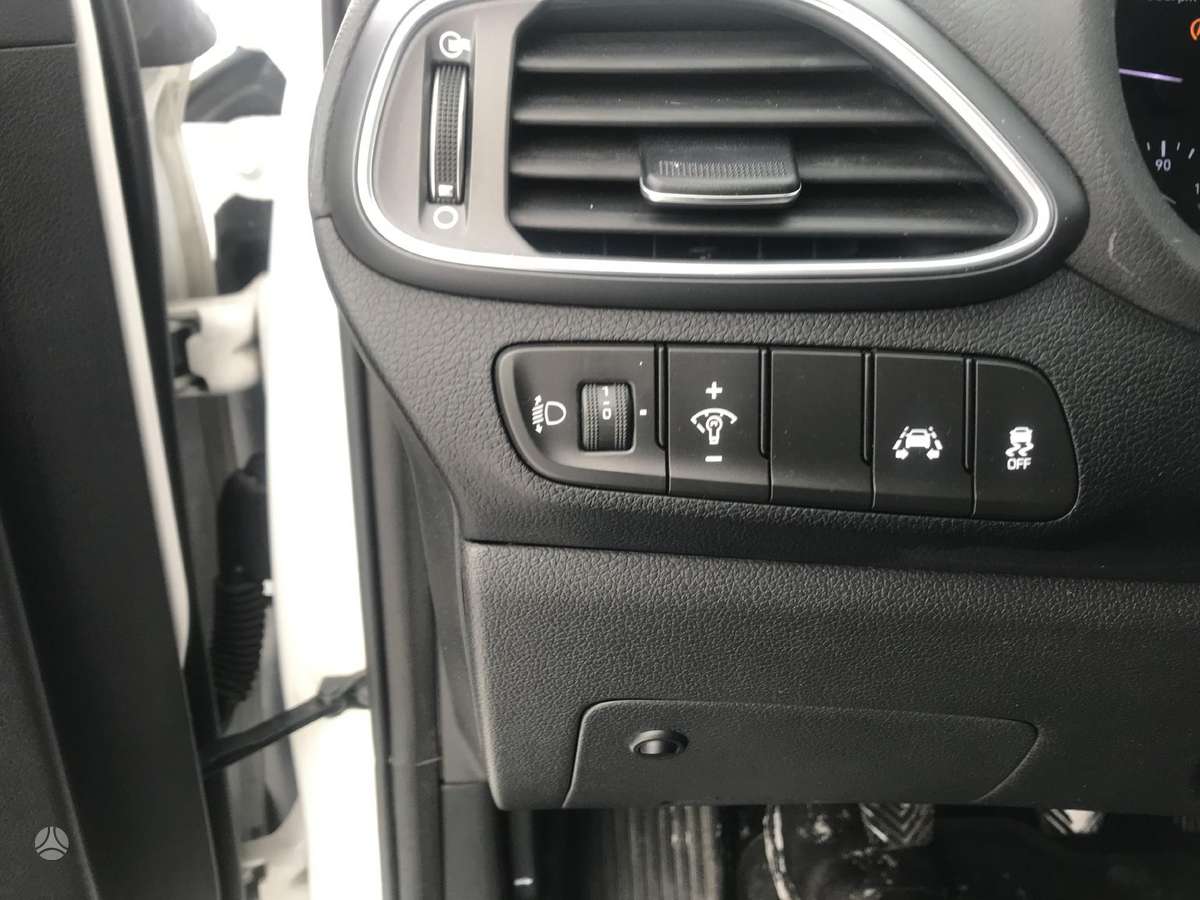 Hyundai i30, 1.6 l., Универсал