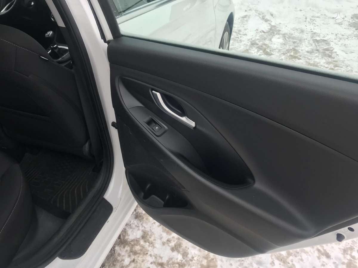 Hyundai i30, 1.6 l., Универсал