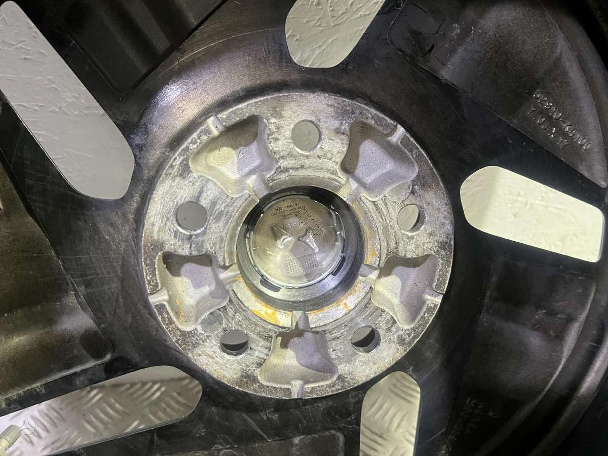 Hyundai, light alloy, R17