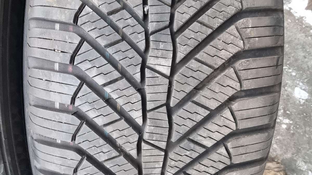 Semperit A/S Grip, winter 225/40 R18
