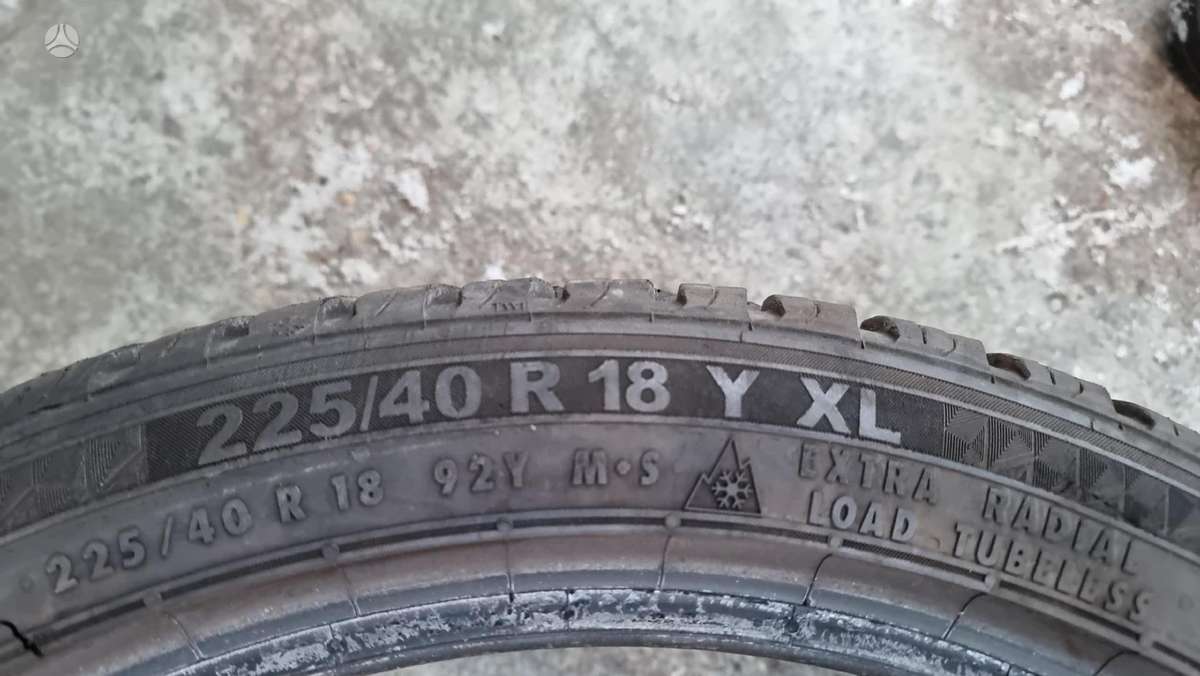 Semperit A/S Grip, winter 225/40 R18