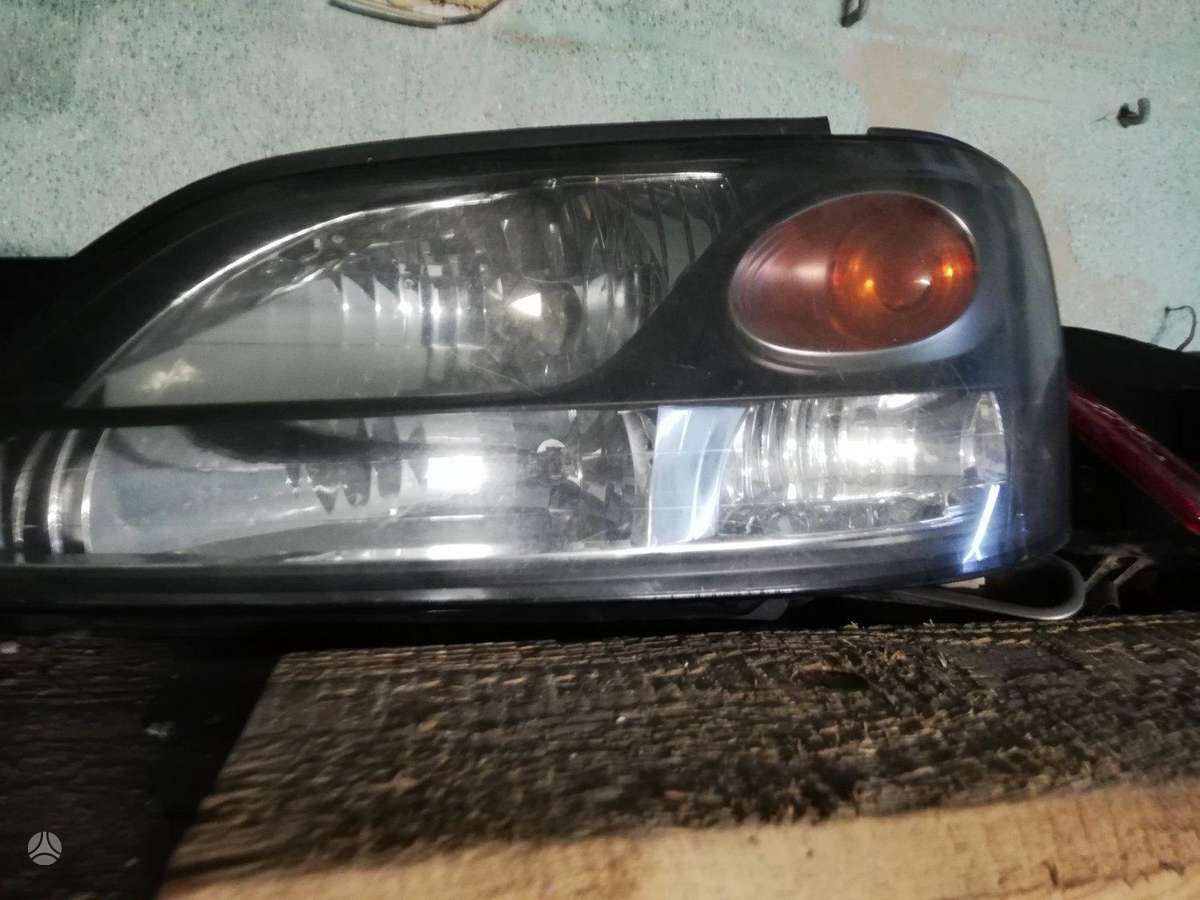 Subaru Outback kėbulo dalys