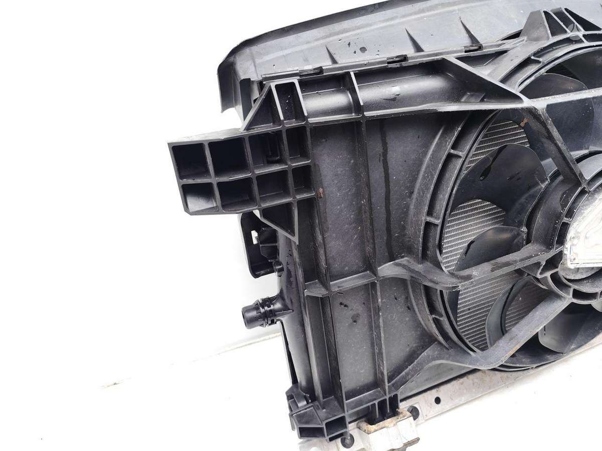 Tesla Model 3, 1103545-00-B, radiator