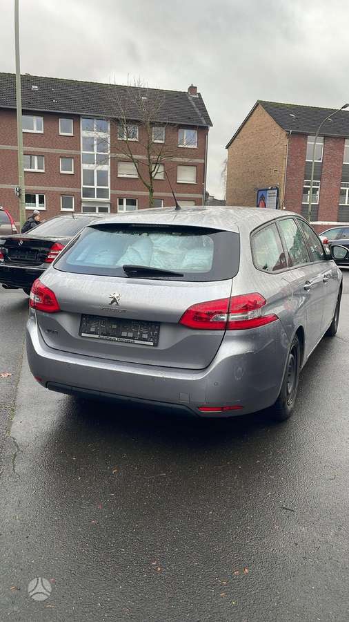 Peugeot 308, 1.2 l., Универсал