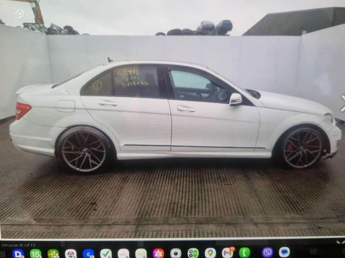 Mercedes-Benz C250
