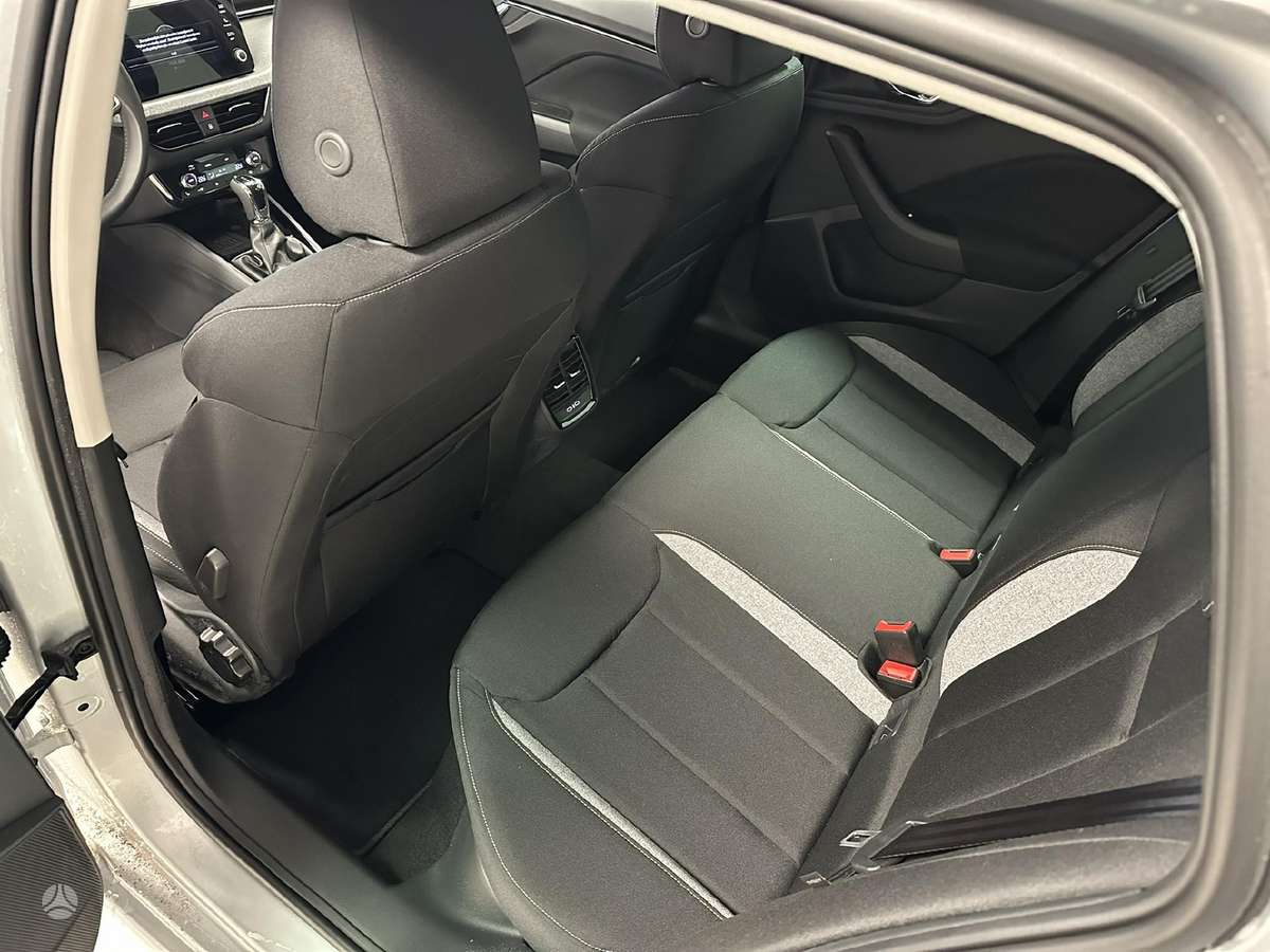 Skoda Scala, 1.0 l., hatchback