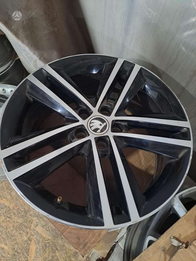 Skoda Fabia Rapid, light alloy, R17