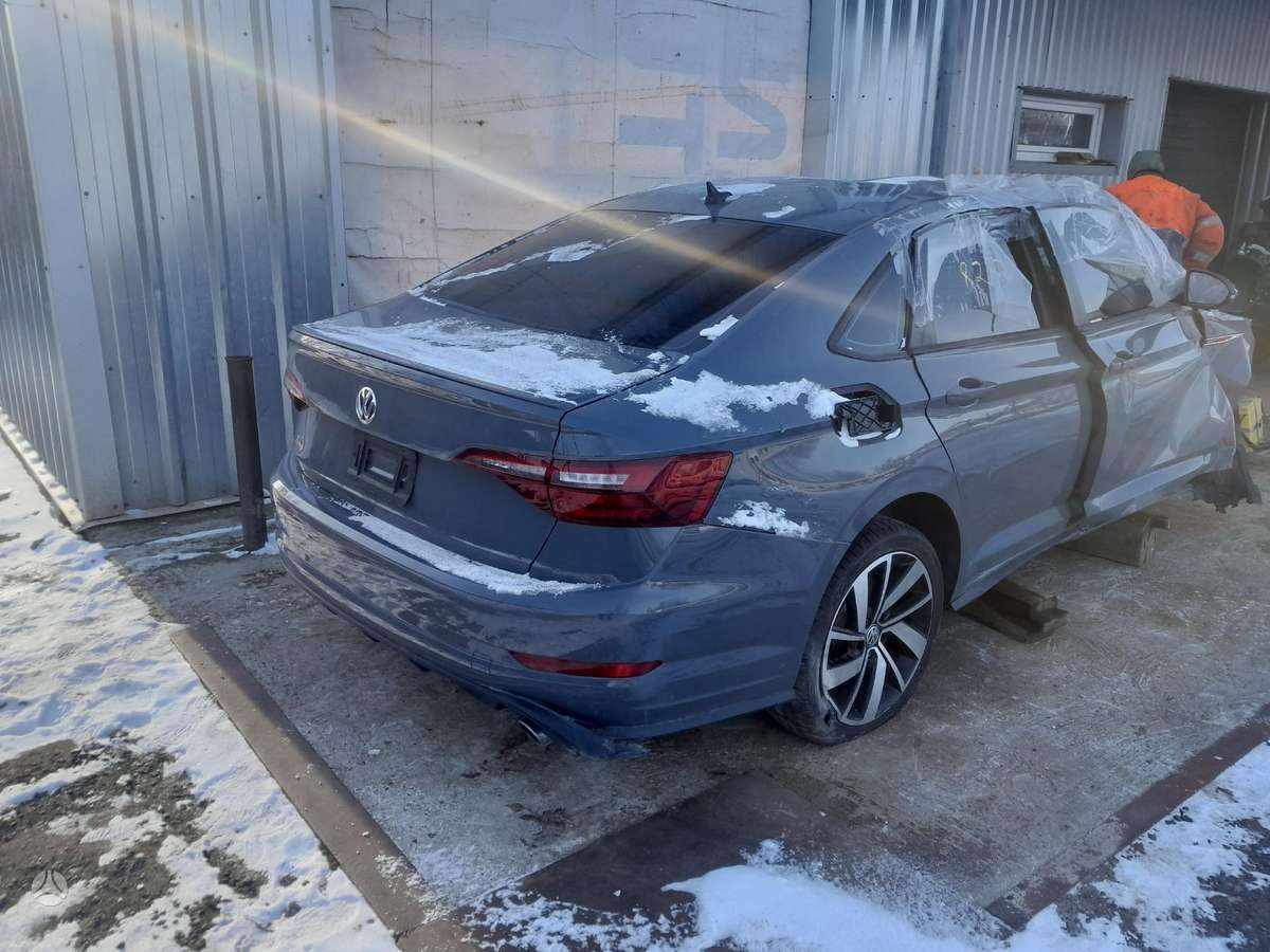 Volkswagen Jetta по частям
