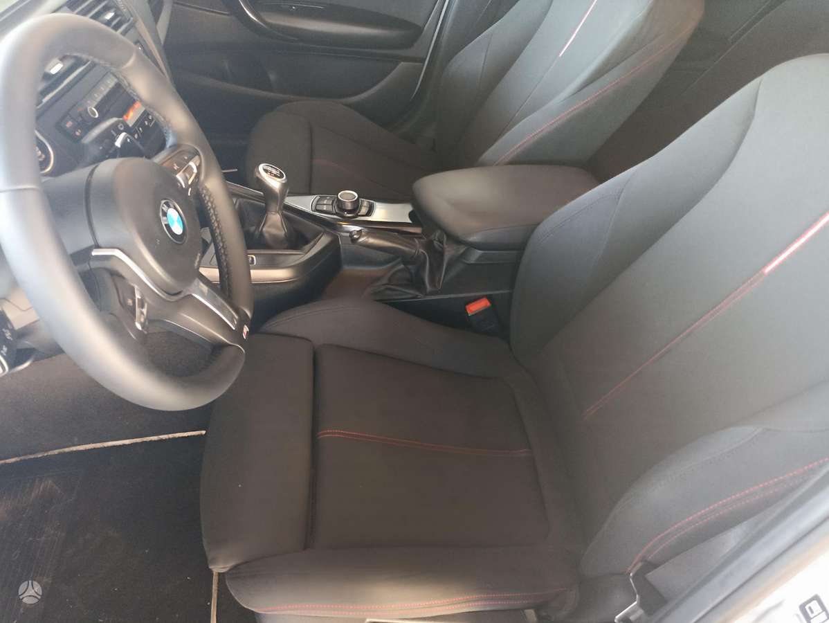 BMW 118, 2.0 l., hatchback