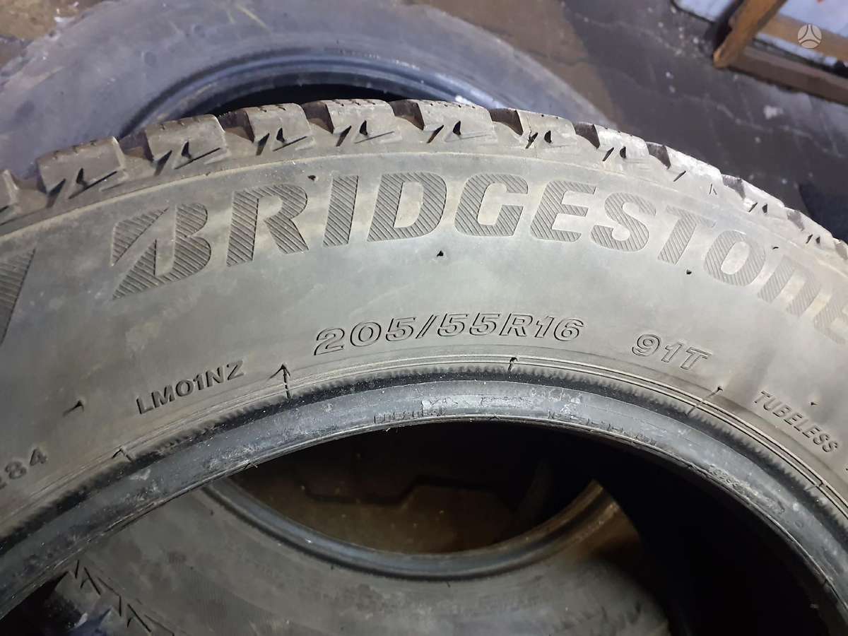 Bridgestone, universalios 205/55 R16