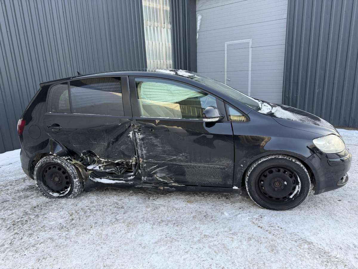 Volkswagen Golf Plus dalimis