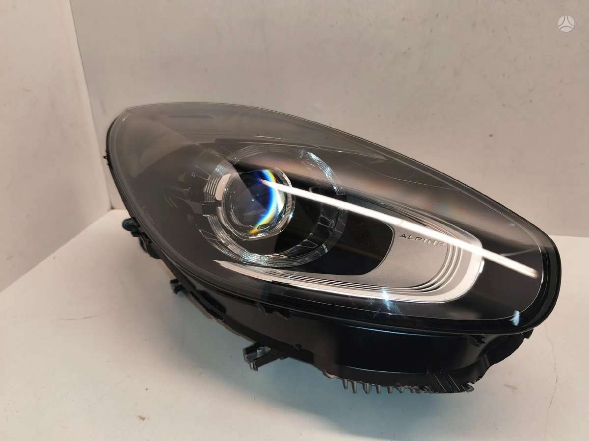 Alpine A110, 6020015047, lights