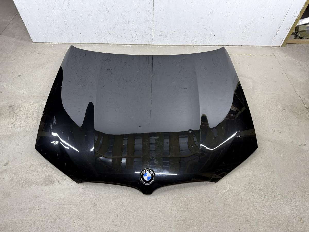 BMW X3 hood (front, rear)