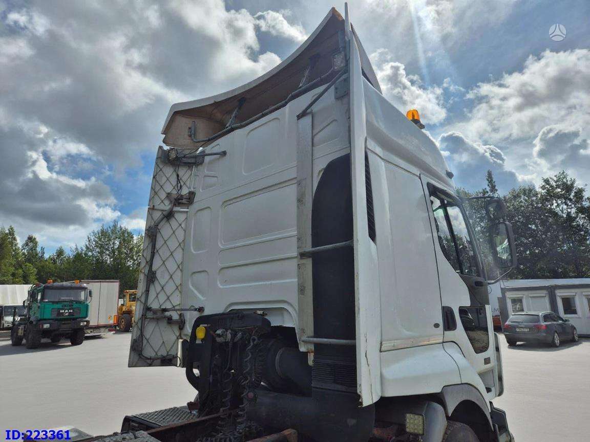Renault Premium 420 6x2 Manual, single sleeper