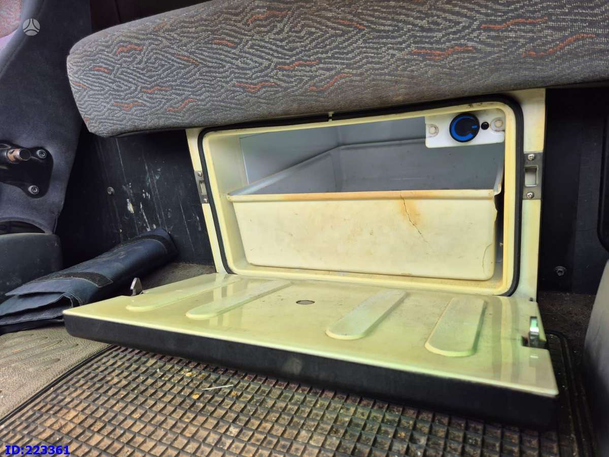 Renault Premium 420 6x2 Manual, single sleeper