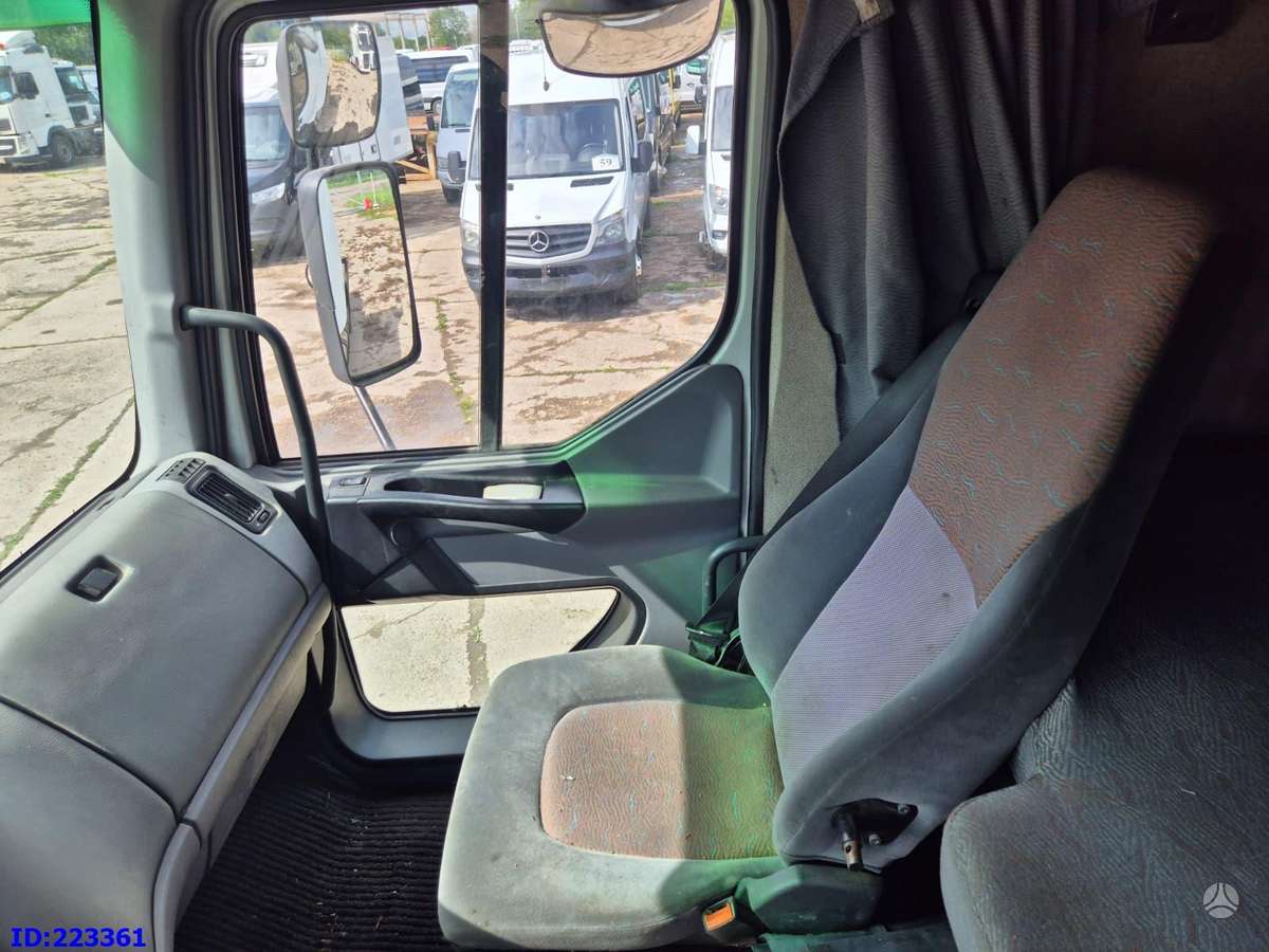 Renault Premium 420 6x2 Manual, single sleeper