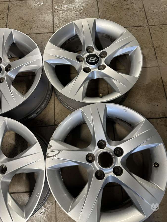 Hyundai, light alloy, R16