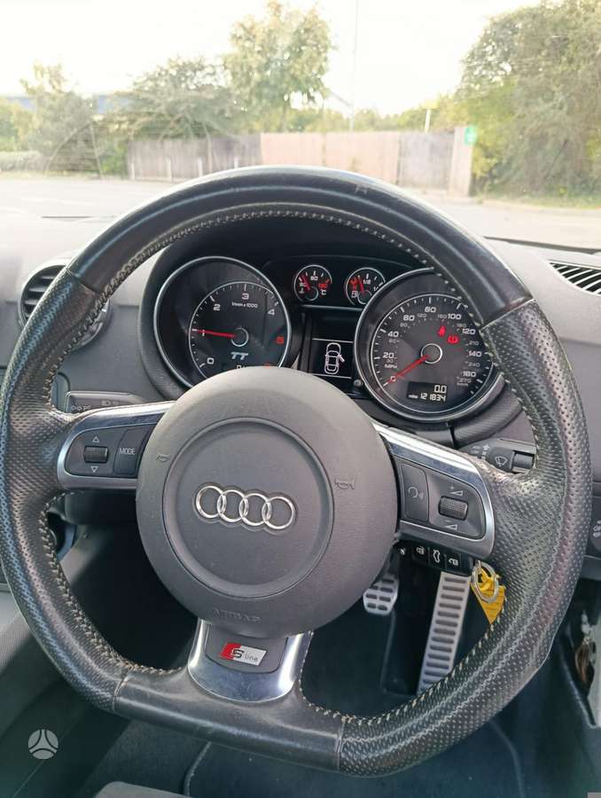 Audi TT, 2.0 l., coupe