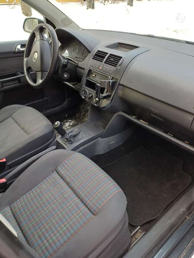Volkswagen Polo - 6