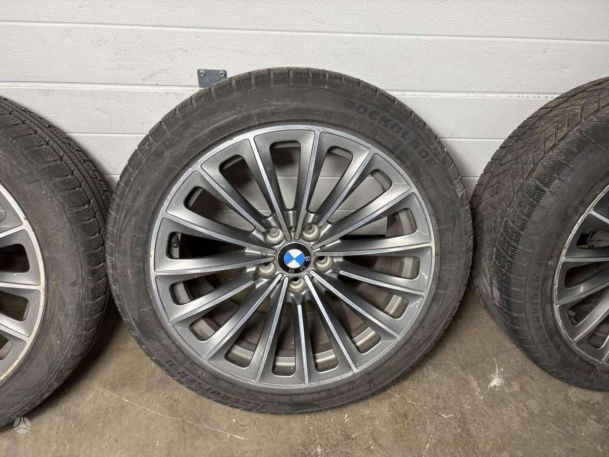 BMW 740d, light alloy, R19