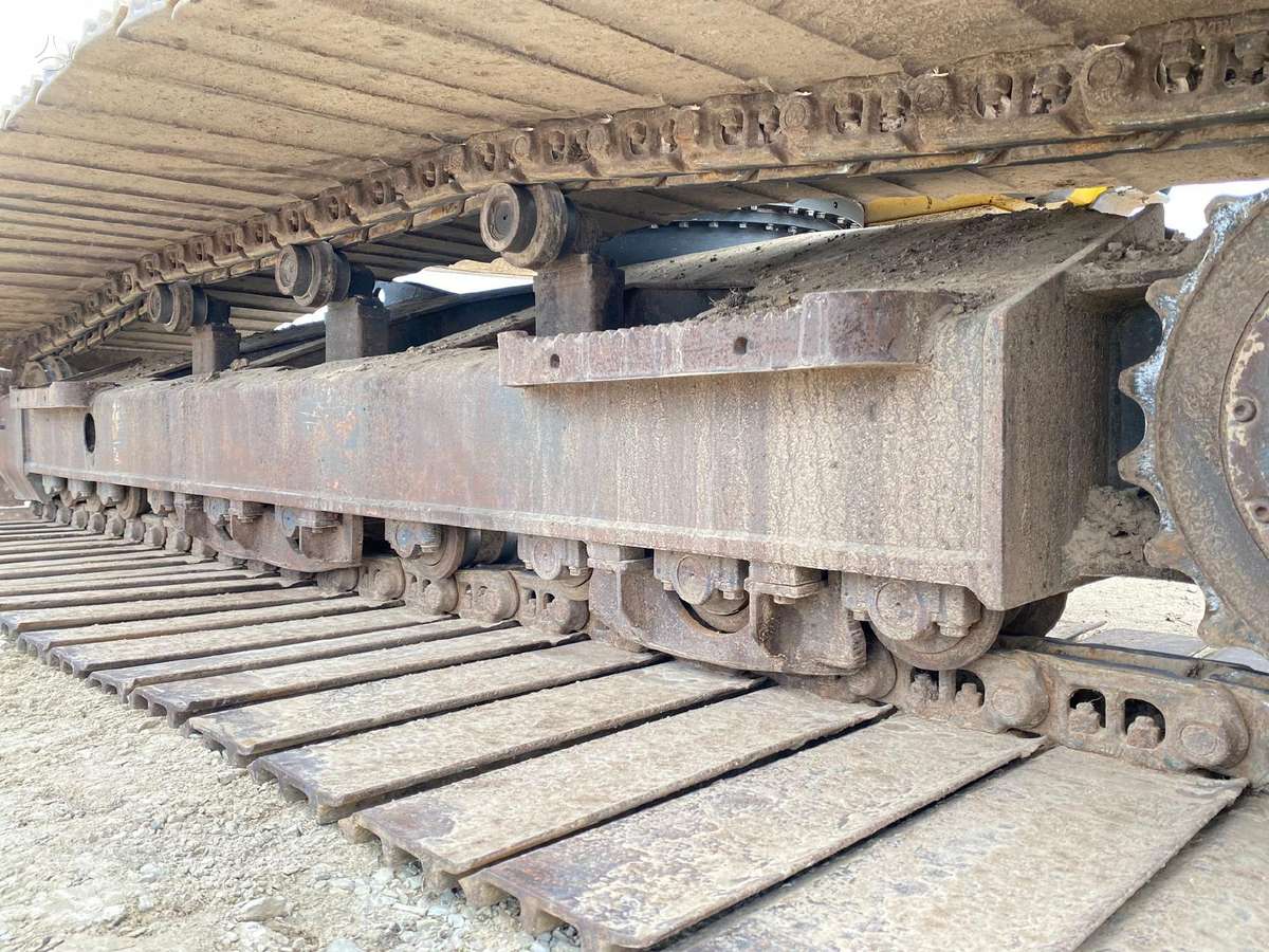 Komatsu PC 138 US-8 BOGMASTER, экскаваторы