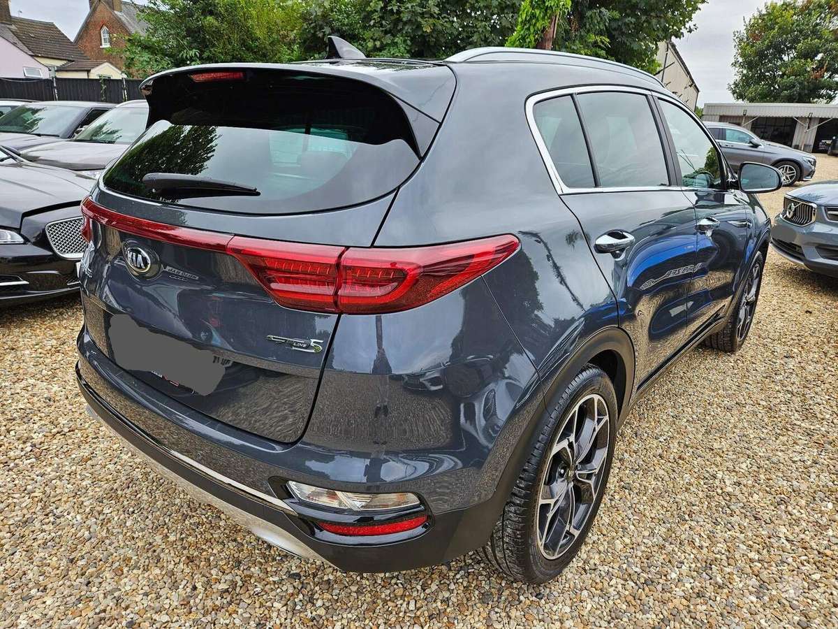 Kia Sportage dalimis