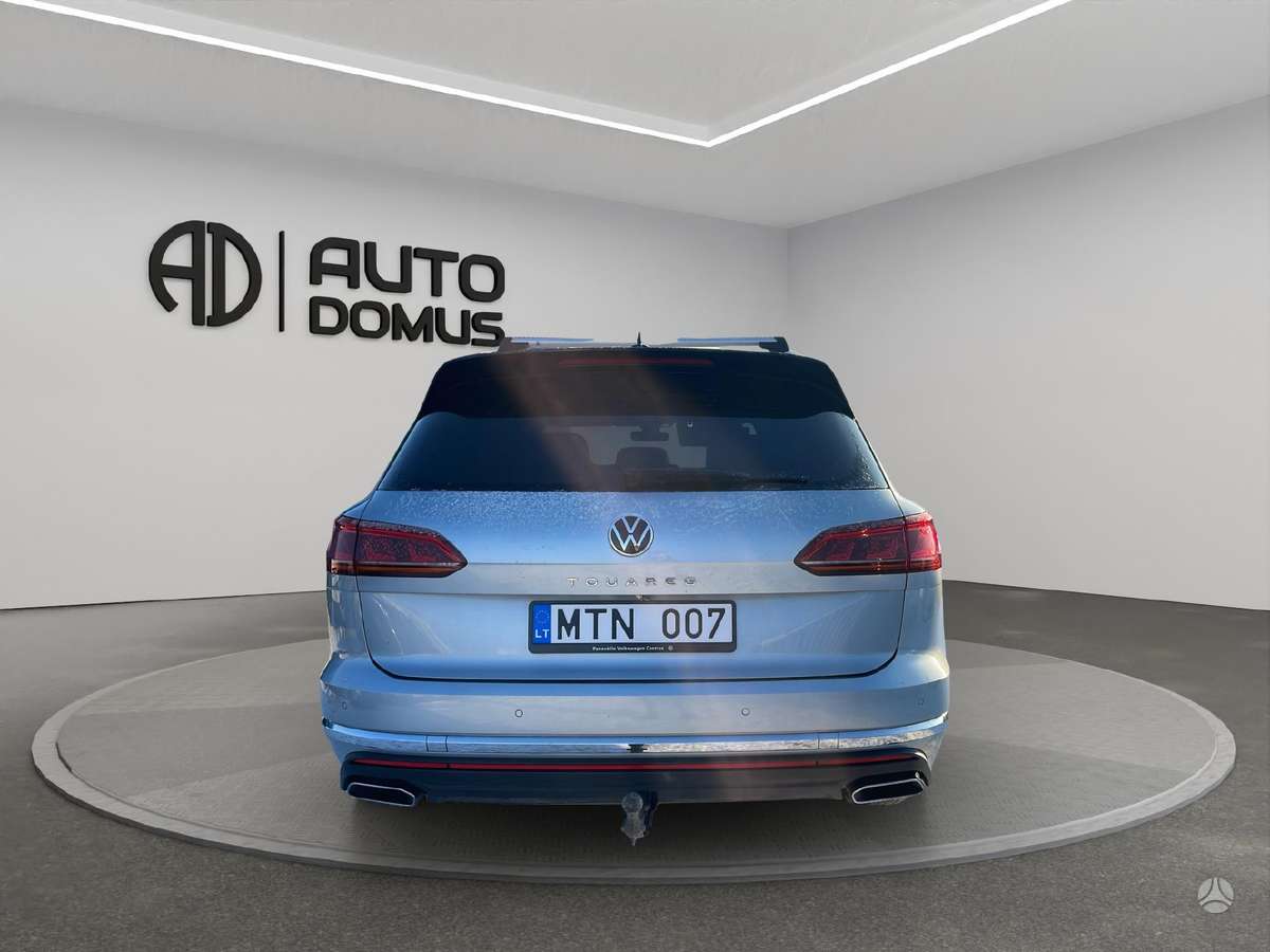 Volkswagen Touareg - 5