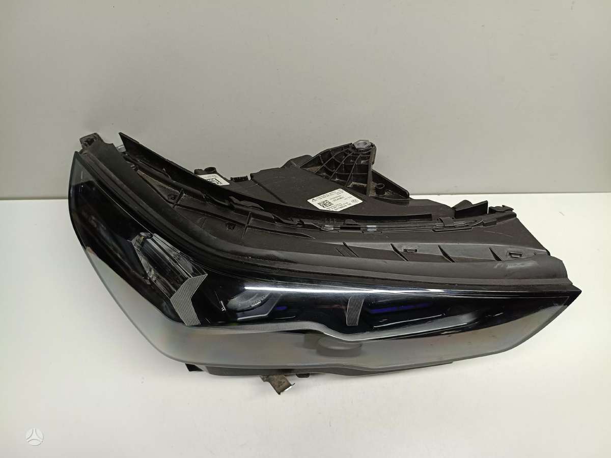 BMW 518