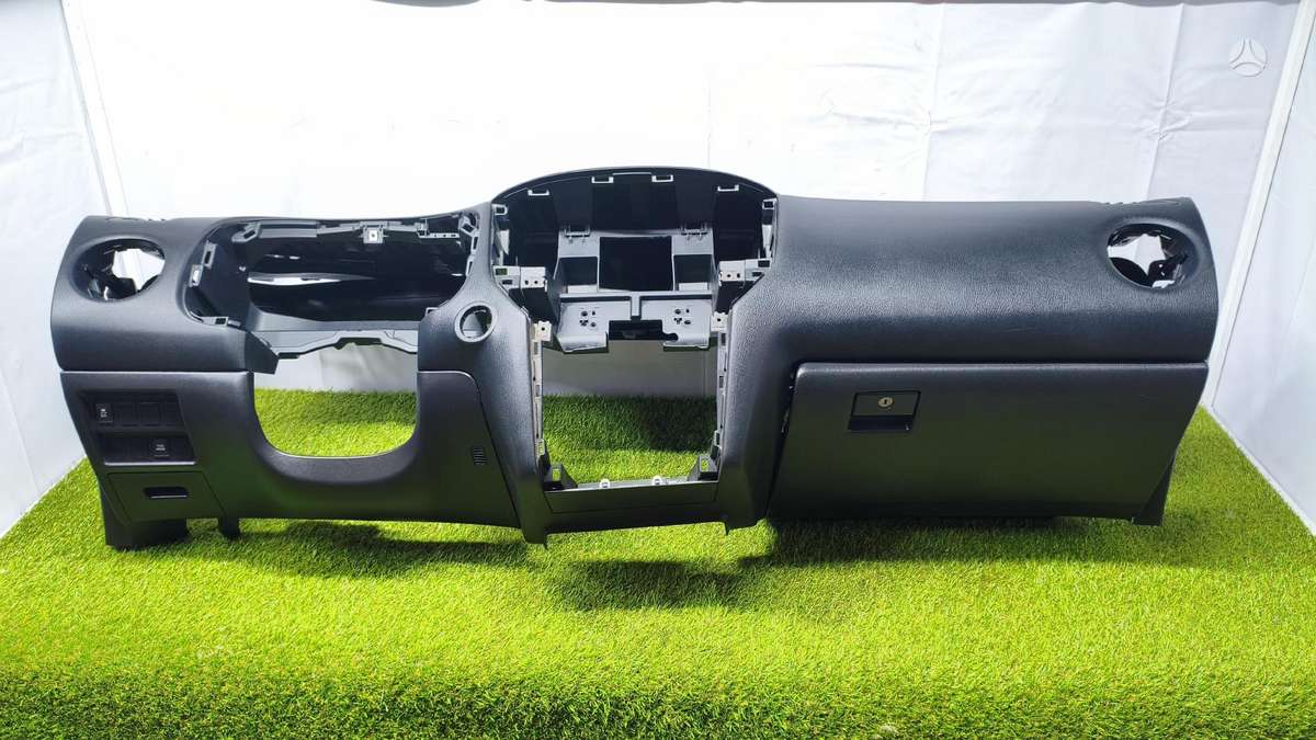 Nissan Pathfinder по частям. id 70288