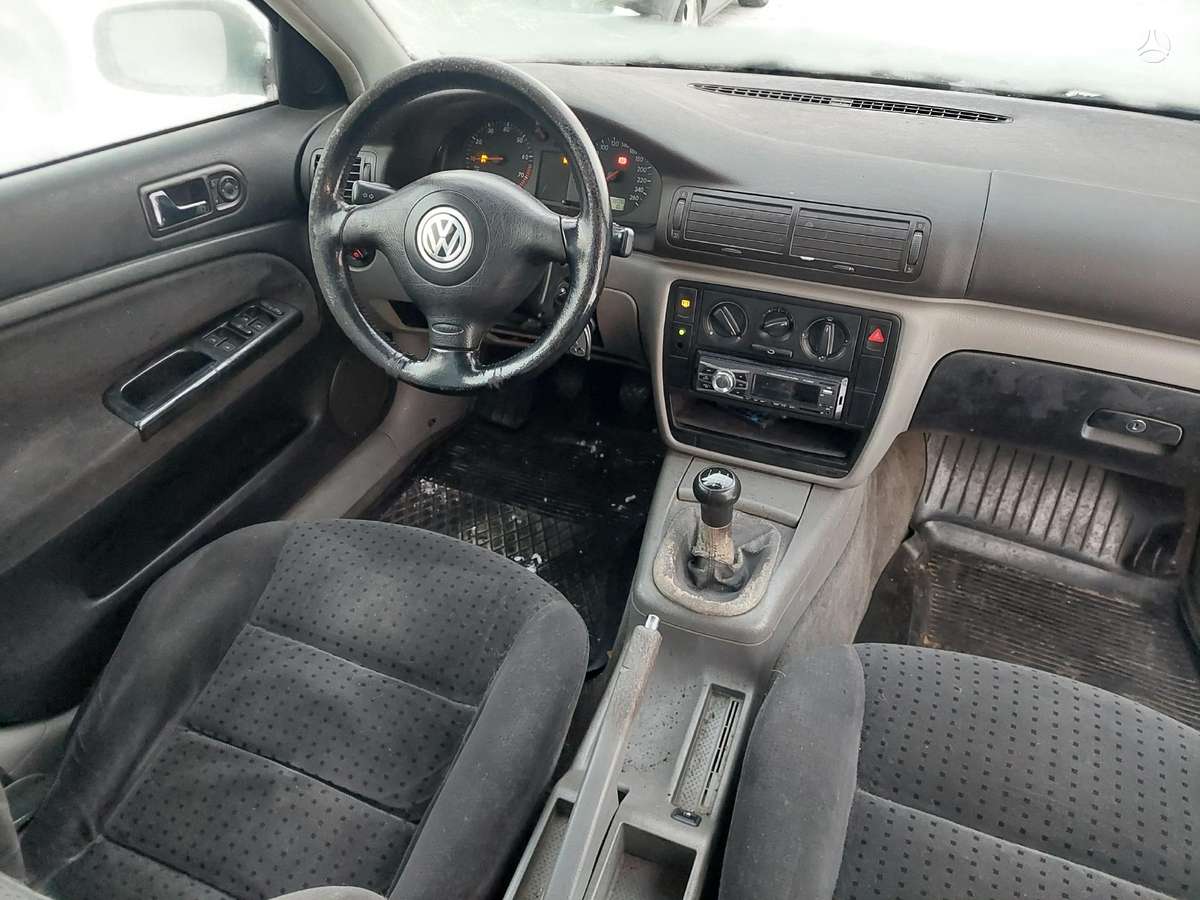 Volkswagen Passat, 1.6 l., Универсал