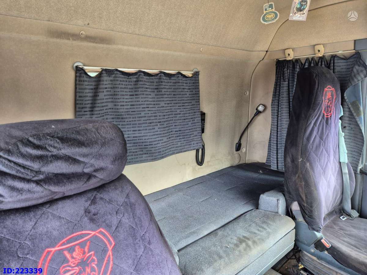 Scania R420 ADR  MANUAL 6x2, single sleeper
