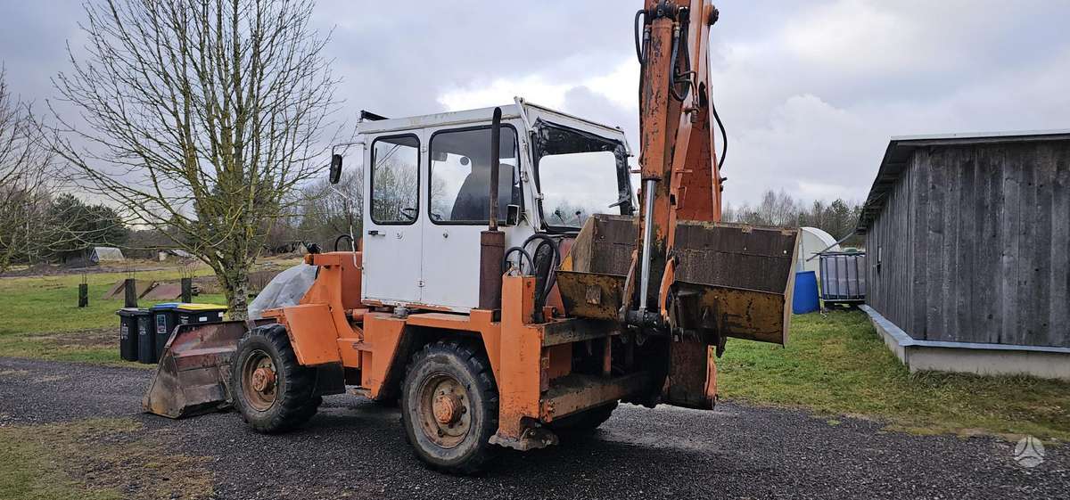 Schaeff 932, фронтальные погрузчики