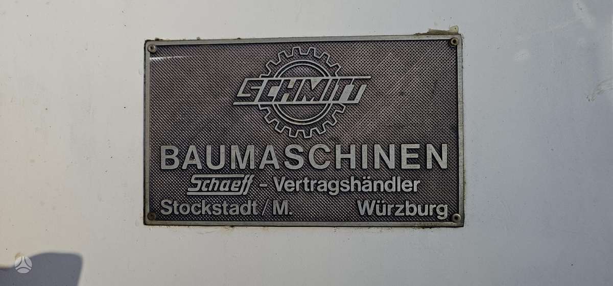 Schaeff 932, frontal loader