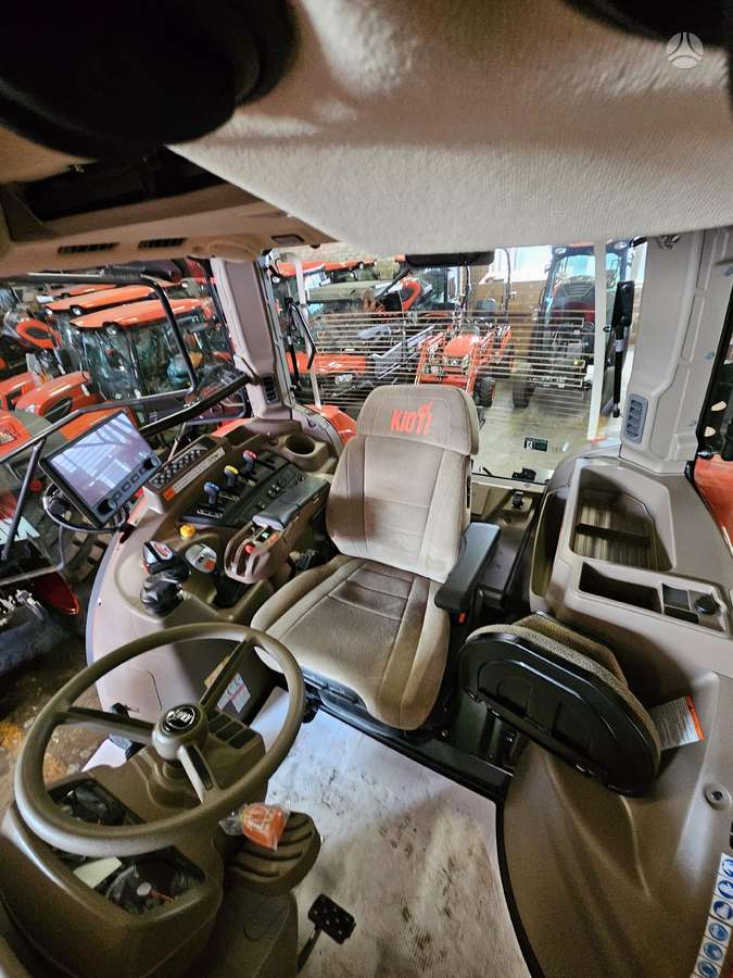 Kioti HX1403, тракторы