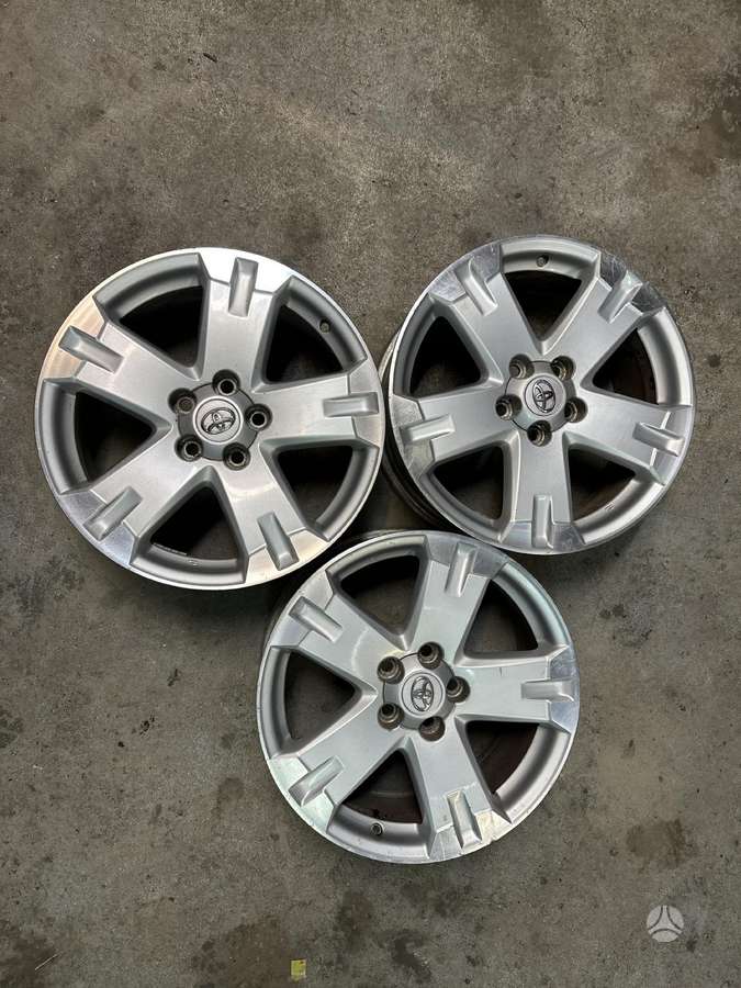 Toyota, lengvojo lydinio, R18